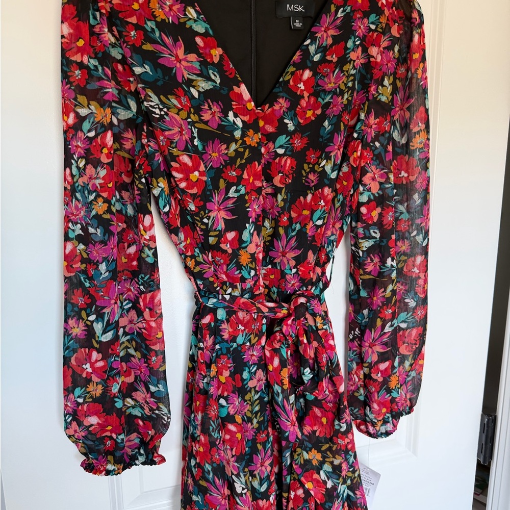 NWT! MSK Medium Floral V-Neck Long Sleeve Dress - Picture 2 of 13